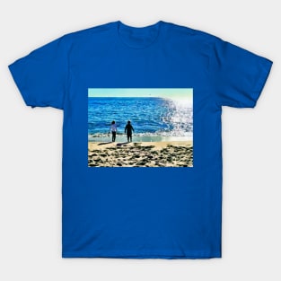 Make New Friends at the Beach T-Shirt